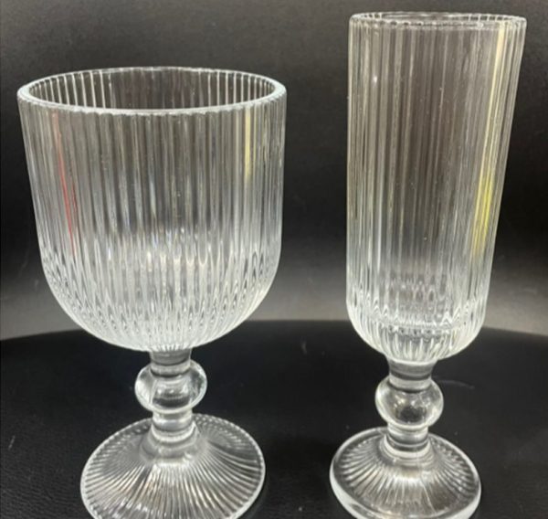 Diva Clear! 6pc wine or 6pc champagne!